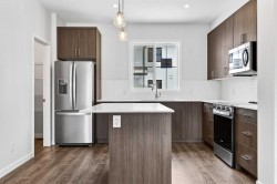 210-1750 Rangeview Drive SE Calgary, AB T3S 0X3