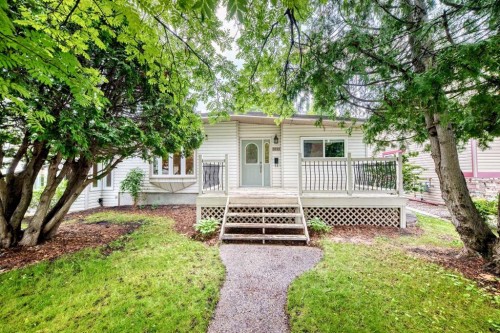 3721 44A Avenue  Red Deer, AB T4N 3K5