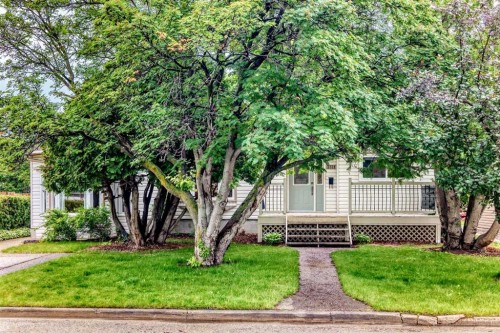 3721 44A Avenue, Red Deer, AB 