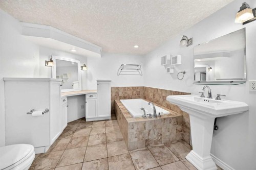 3721 44A Avenue, Red Deer, AB 