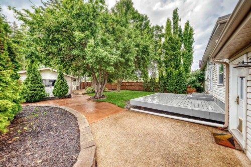 3721 44A Avenue, Red Deer, AB 