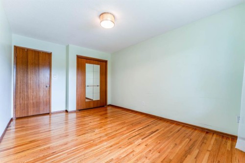 7511 Huntridge Crescent Ne, Calgary, AB 