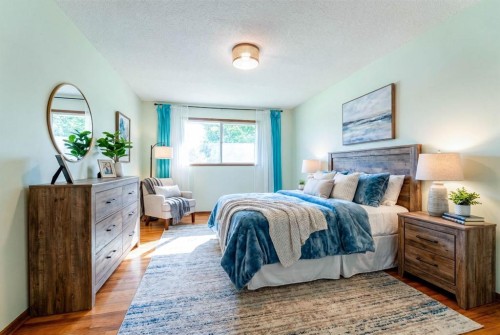 7511 Huntridge Crescent Ne, Calgary, AB 