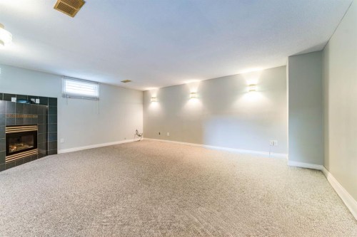 7511 Huntridge Crescent Ne, Calgary, AB 