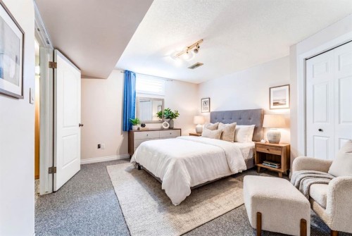 7511 Huntridge Crescent Ne, Calgary, AB 