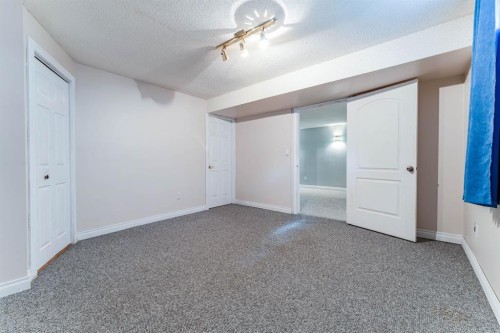 7511 Huntridge Crescent Ne, Calgary, AB 