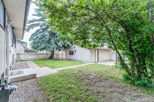 7511 Huntridge Crescent Ne, Calgary, AB 
