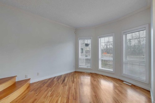 2834 Parkdale Boulevard Nw, Calgary, AB 