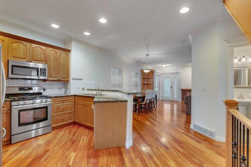 2834 Parkdale Boulevard Nw, Calgary, AB 