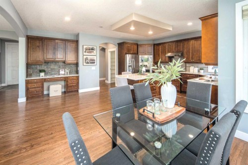 99 Evergreen Square Sw, Calgary, AB 