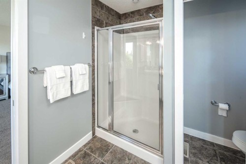 99 Evergreen Square Sw, Calgary, AB 