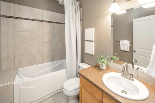 99 Evergreen Square Sw, Calgary, AB 