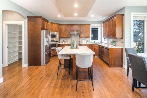 99 Evergreen Square Sw, Calgary, AB 