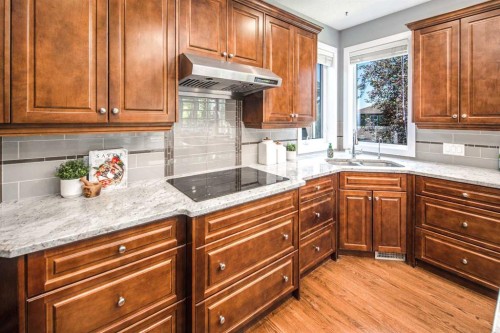 99 Evergreen Square Sw, Calgary, AB 