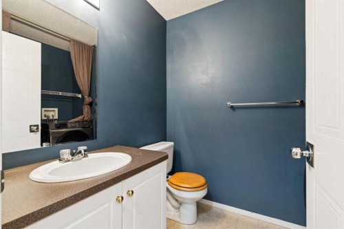 36 Valley Stream Close Nw, Calgary, AB 