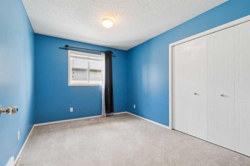 36 Valley Stream Close Nw, Calgary, AB 