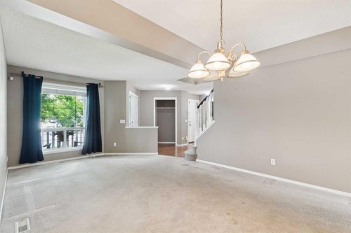 36 Valley Stream Close Nw, Calgary, AB 