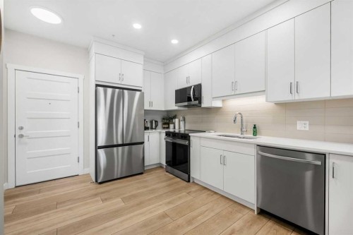 308-125 Wolf Hollow Crescent Se, Calgary, AB 