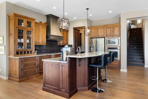 2 Heaver Gate, Heritage Pointe, AB 