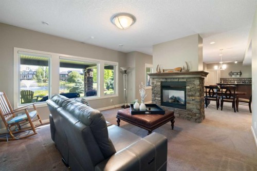 2 Heaver Gate, Heritage Pointe, AB 