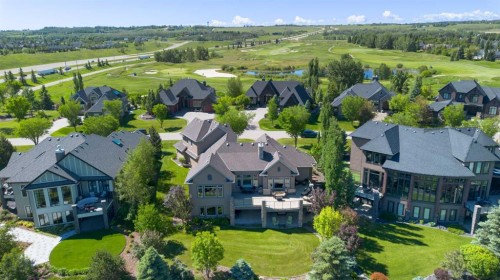 2 Heaver Gate, Heritage Pointe, AB 
