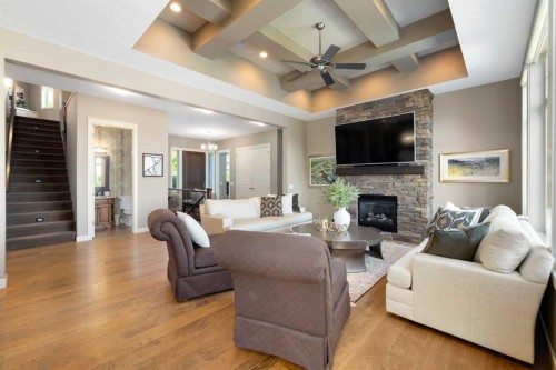 2 Heaver Gate, Heritage Pointe, AB 