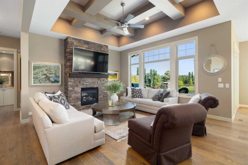 2 Heaver Gate, Heritage Pointe, AB 