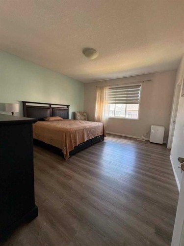 46 Cityside Gardens Ne, Calgary, AB 
