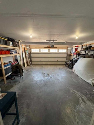 46 Cityside Gardens Ne, Calgary, AB 
