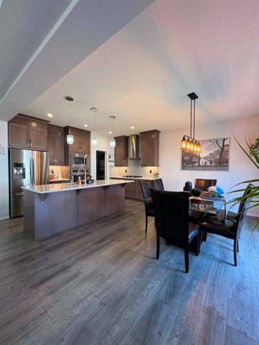 46 Cityside Gardens Ne, Calgary, AB 