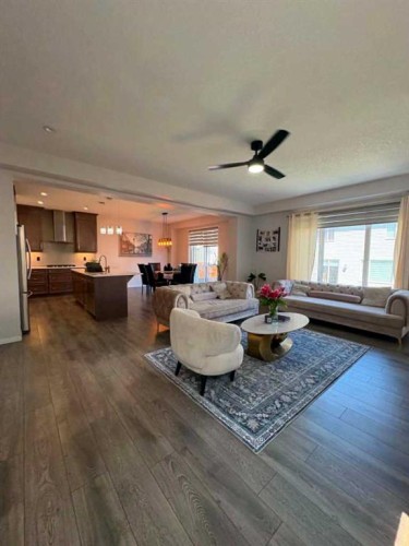 46 Cityside Gardens Ne, Calgary, AB 
