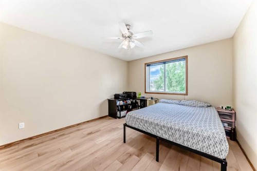30 Covehaven View Ne, Calgary, AB 