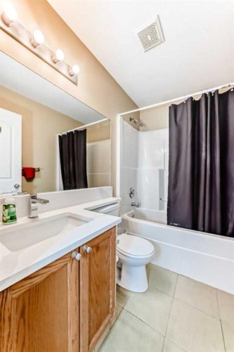 30 Covehaven View Ne, Calgary, AB 