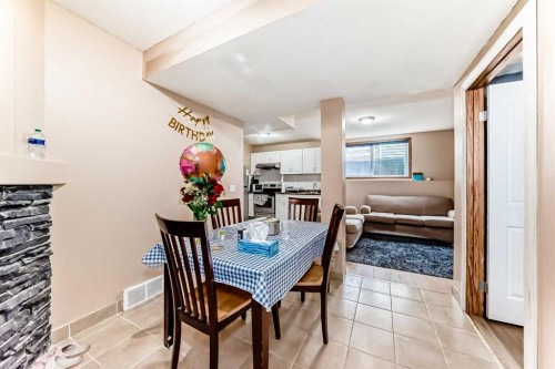 30 Covehaven View Ne, Calgary, AB 