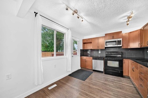 60 Erin Mount Crescent Se, Calgary, AB 