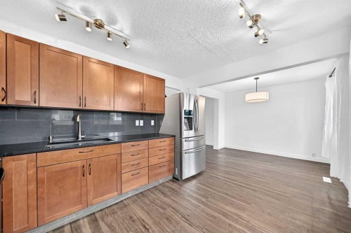 60 Erin Mount Crescent Se, Calgary, AB 