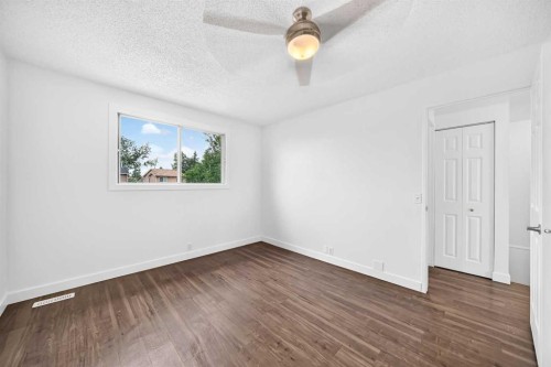 60 Erin Mount Crescent Se, Calgary, AB 