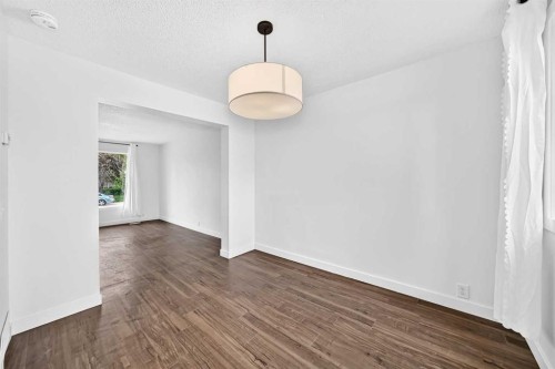 60 Erin Mount Crescent Se, Calgary, AB 