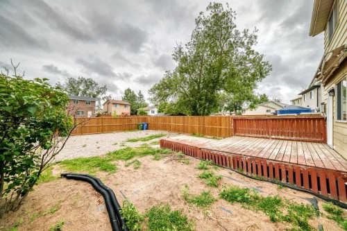 60 Erin Mount Crescent Se, Calgary, AB 