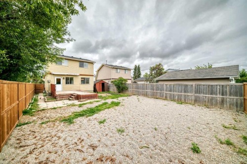 60 Erin Mount Crescent Se, Calgary, AB 