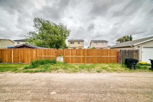 60 Erin Mount Crescent Se, Calgary, AB 