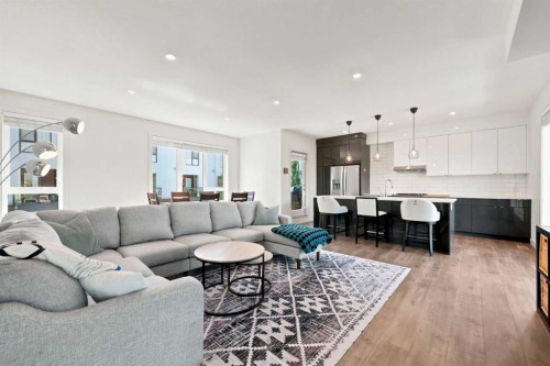 105 Bow Grove Nw, Calgary, AB 