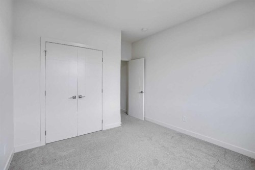 106-116 Saddlestone Heath Ne, Calgary, AB - Indoor Photo Showing Other Room