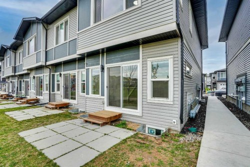 106-116 Saddlestone Heath Ne, Calgary, AB - Outdoor