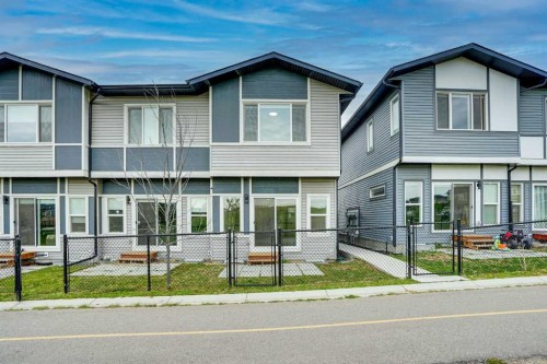 106-116 Saddlestone Heath Ne, Calgary, AB - Outdoor