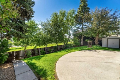 1102 Lake Christina Way Se, Calgary, AB 