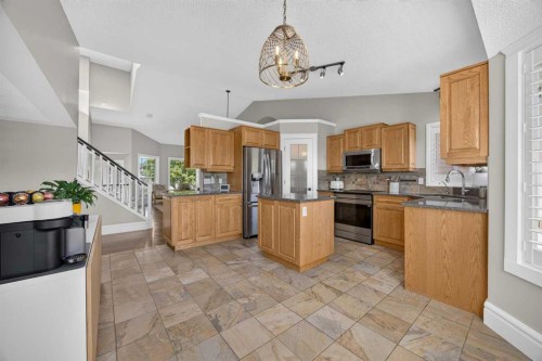 2339 Morris Crescent Se, Airdrie, AB 