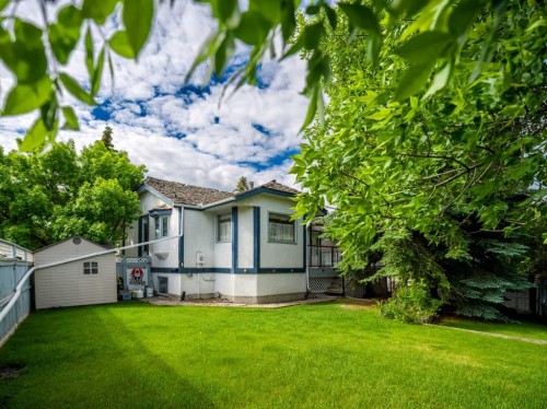 92 Scandia Hill Nw, Calgary, AB 