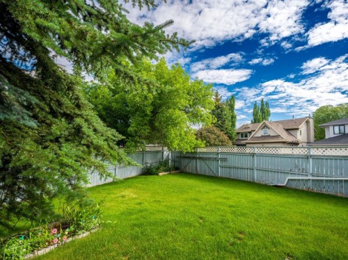92 Scandia Hill Nw, Calgary, AB 