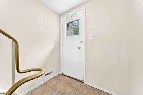 10316 Braeside Drive Sw, Calgary, AB 